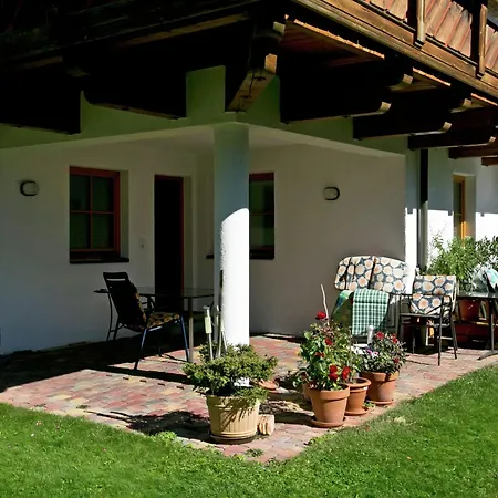 Appartement With Atmosphere In L Ngenfeld
