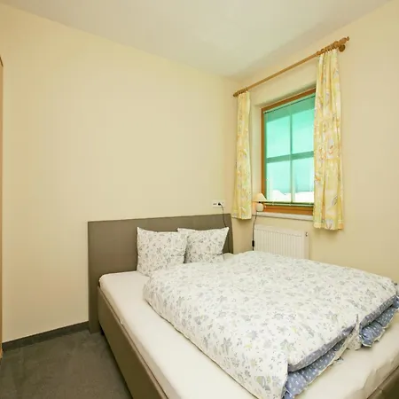 In Near Slopes * لانغنفلد